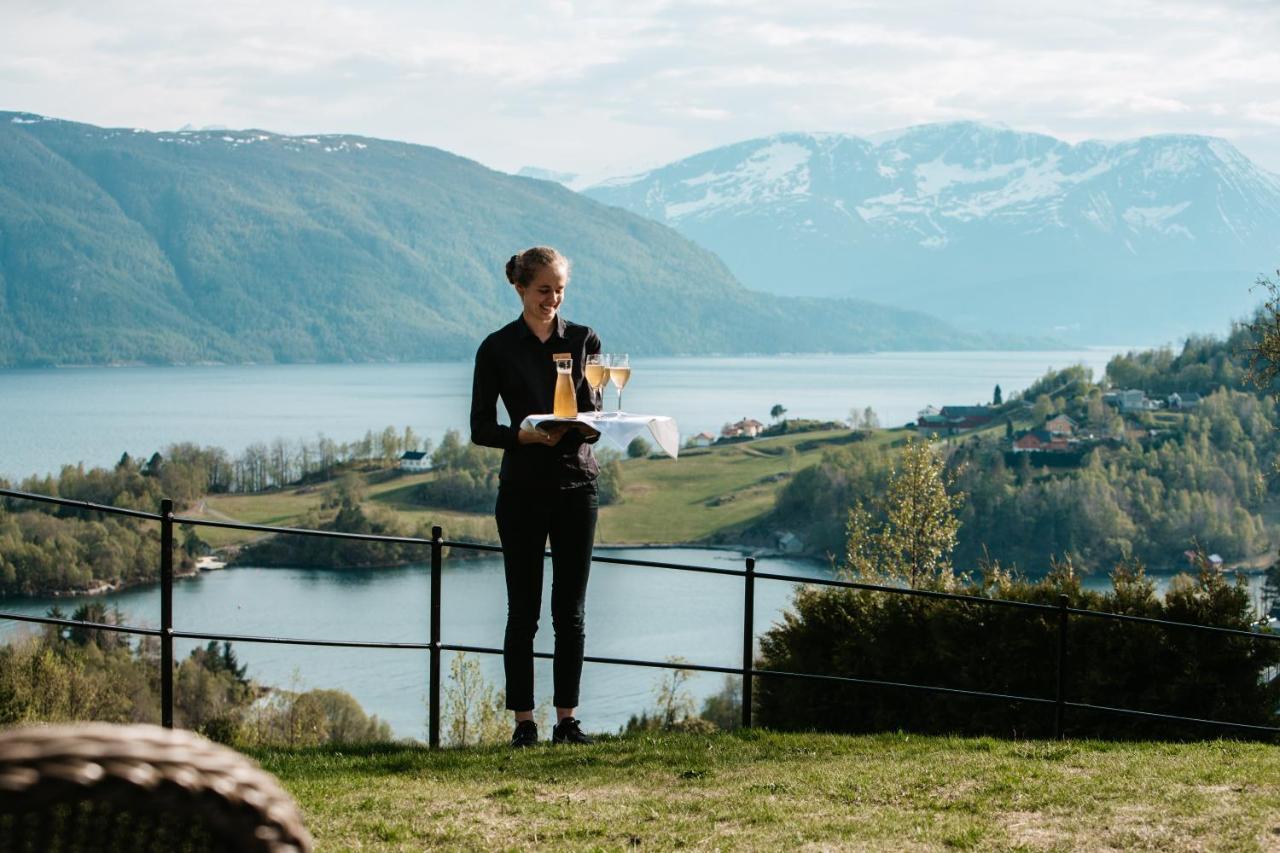 Storfjord Hotel Skodje Экстерьер фото